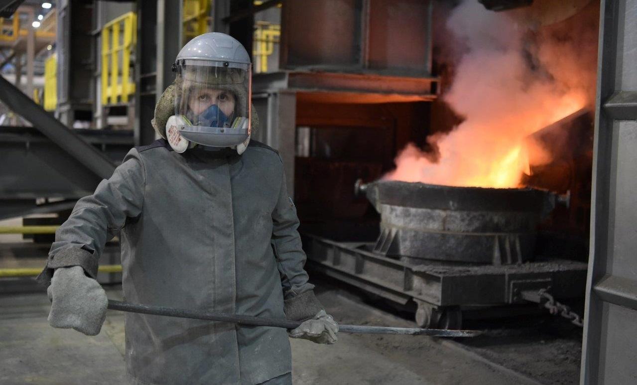 На Производстве сплавов цветных металлов увеличили мощность рафинировочного отделения