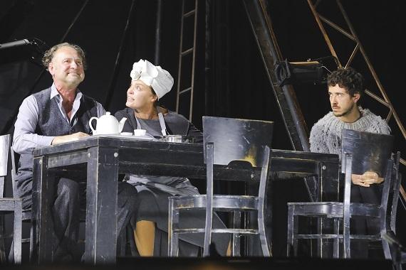 Проект Металлоинвеста «Культурная афиша» вновь соединил столицу и малые города